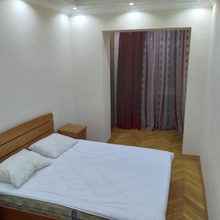Apartment Melashvili 4 巴统 外观 照片