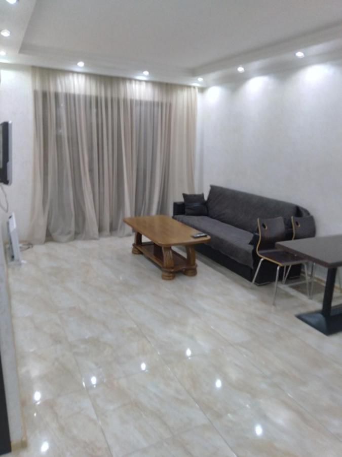 Apartment Melashvili 4 巴统 外观 照片